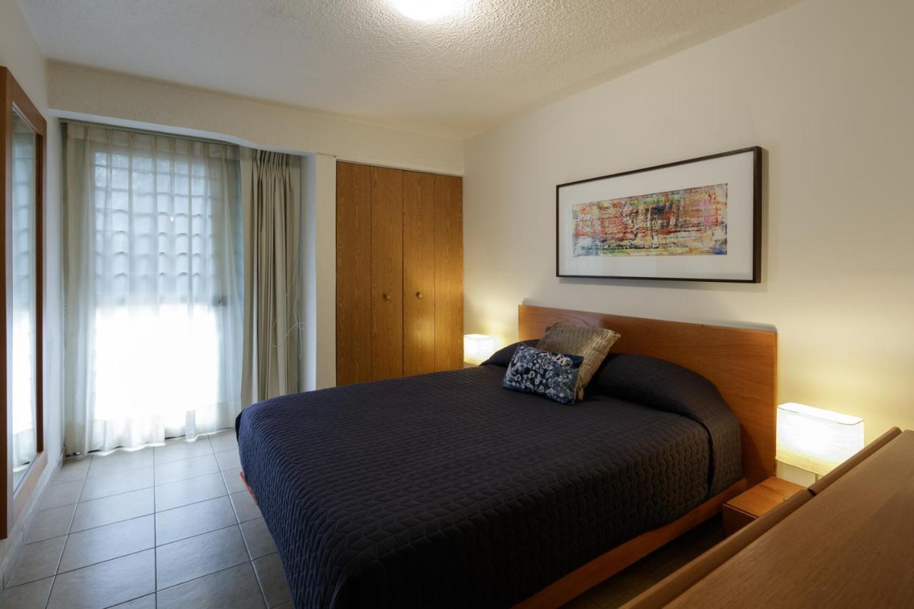 Apartahotel West End *